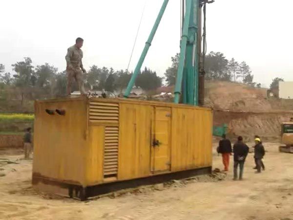 望谟如何判断水冷式机油散热器密封件是否需要更换？